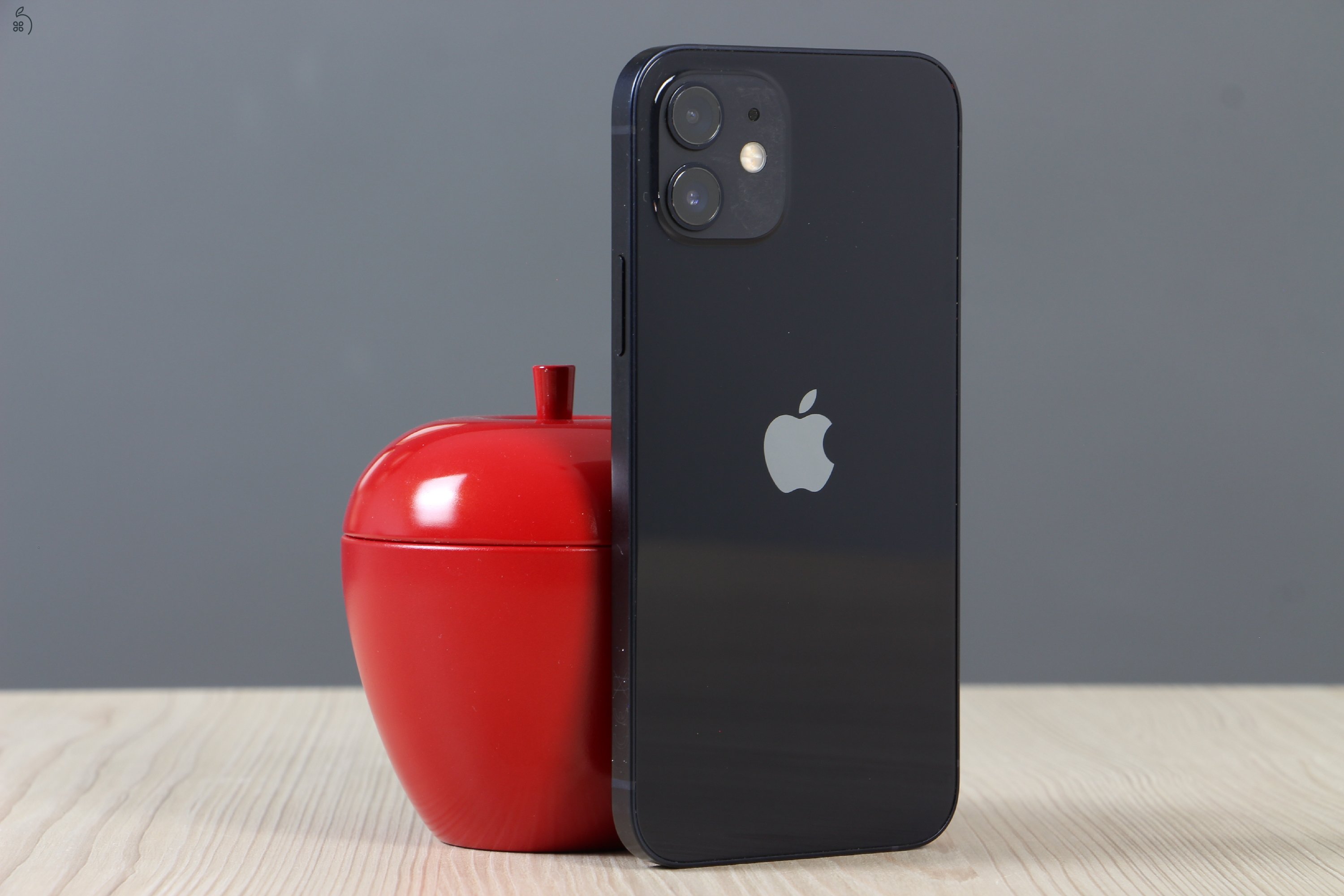 Apple iPhone 12 64GB Midnight B US-7082