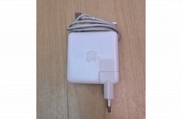 Eladó MacBook Pro 15” (Mid 2012, MacBookPro10,1) új akkuval