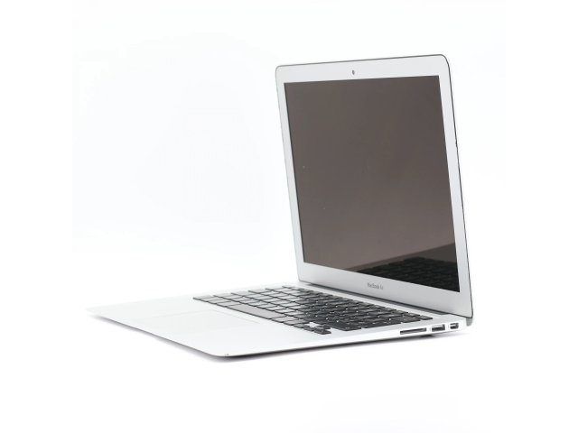 1 év garanciával! Felújított Apple Macbook AIR i5 2015 128 GB Silver