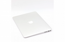 1 év garanciával! Felújított Apple Macbook AIR i5 2015 128 GB Silver
