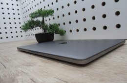 Apple MacBook Pro 13” Retina – Kompakt elegancia, megbízható teljesítmény – Használt, szép állapot – 3 hónap garanciával