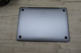 Apple MacBook Pro 13” Retina – Kompakt elegancia, megbízható teljesítmény – Használt, szép állapot – 3 hónap garanciával
