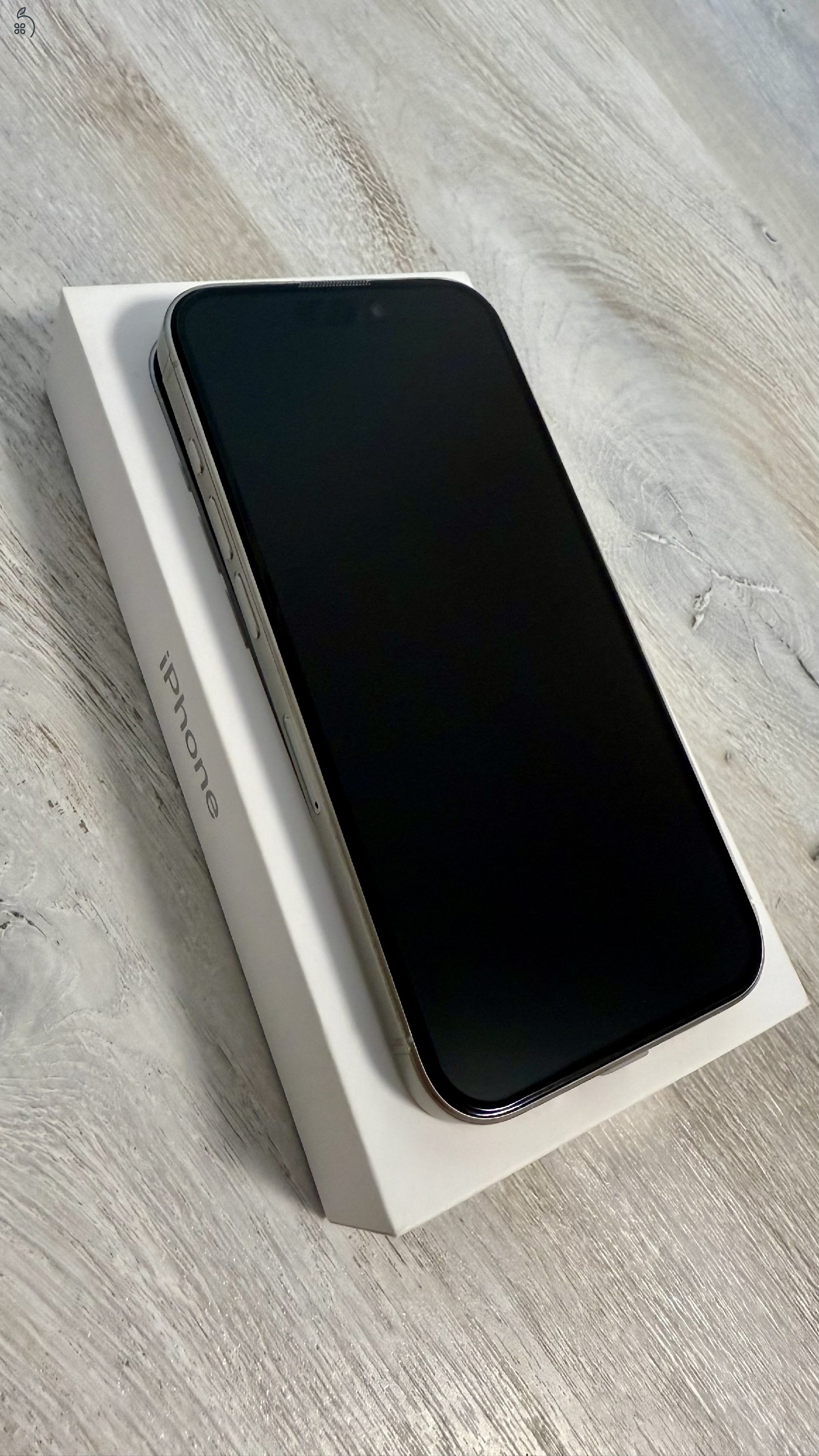 iPhone 15 Pro Makulátlan! Még 1 év iStyle Garancia