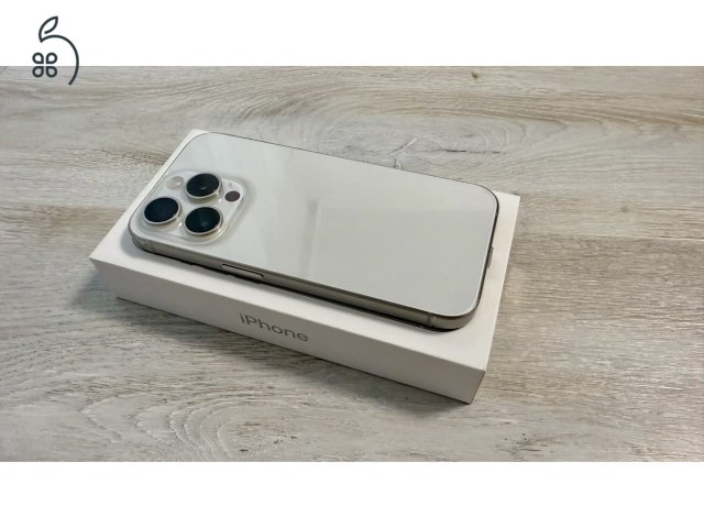 iPhone 15 Pro Makulátlan! Még 1 év iStyle Garancia