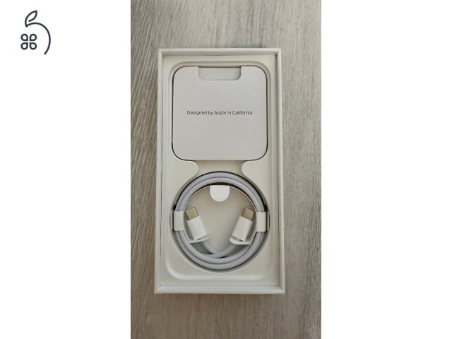 iPhone 15 Pro Makulátlan! Még 1 év iStyle Garancia