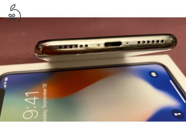 iPhone X 64Gb ezüst