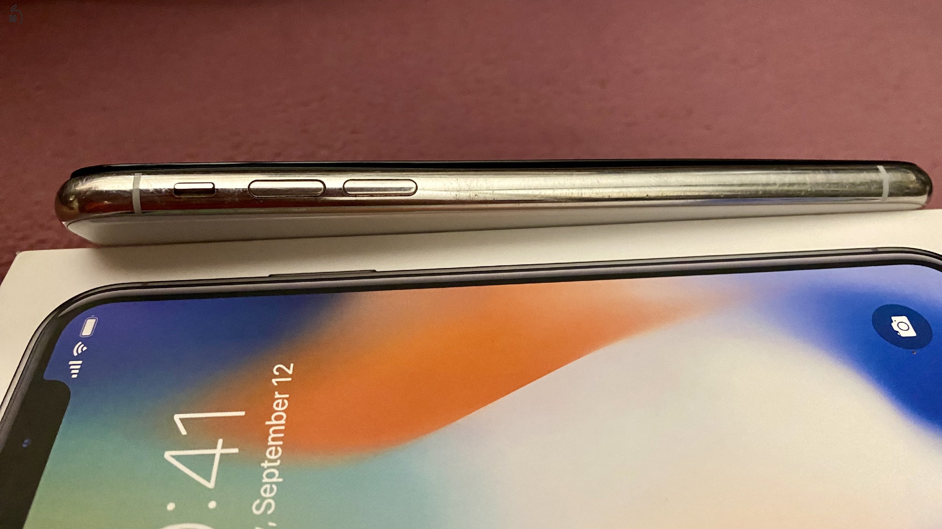 iPhone X 64Gb ezüst