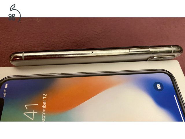 iPhone X 64Gb ezüst