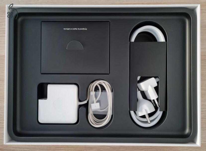 MacBook Pro 13” Retina (2014, i5, 8GB RAM, 125GB SSD)