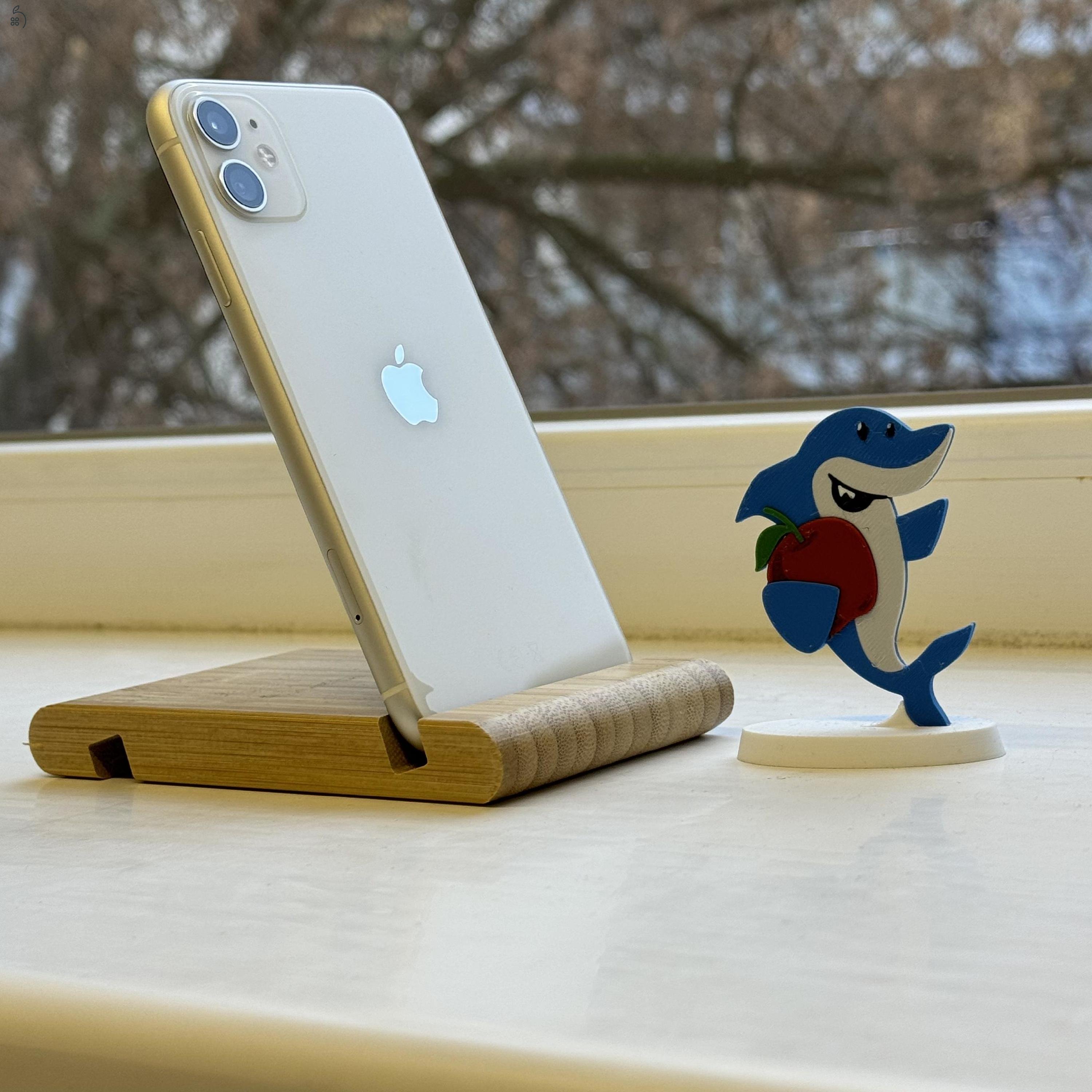 GYÖNYÖRŰ iPhone 11 64GB White -1 ÉV GARANCIA - Kártyafüggetlen, MS3348, 93% Akkumulátor
