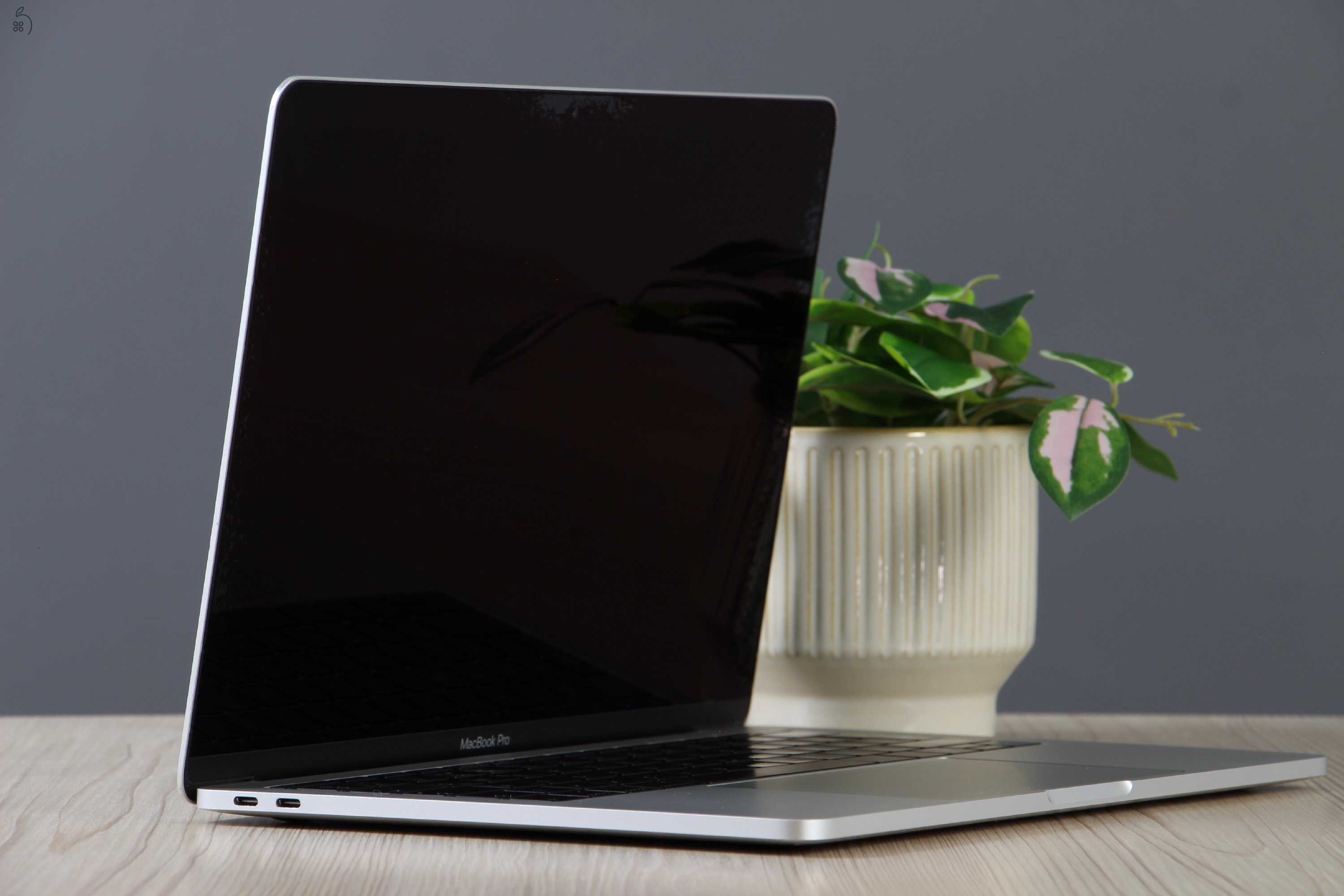Apple Macbook Pro 13