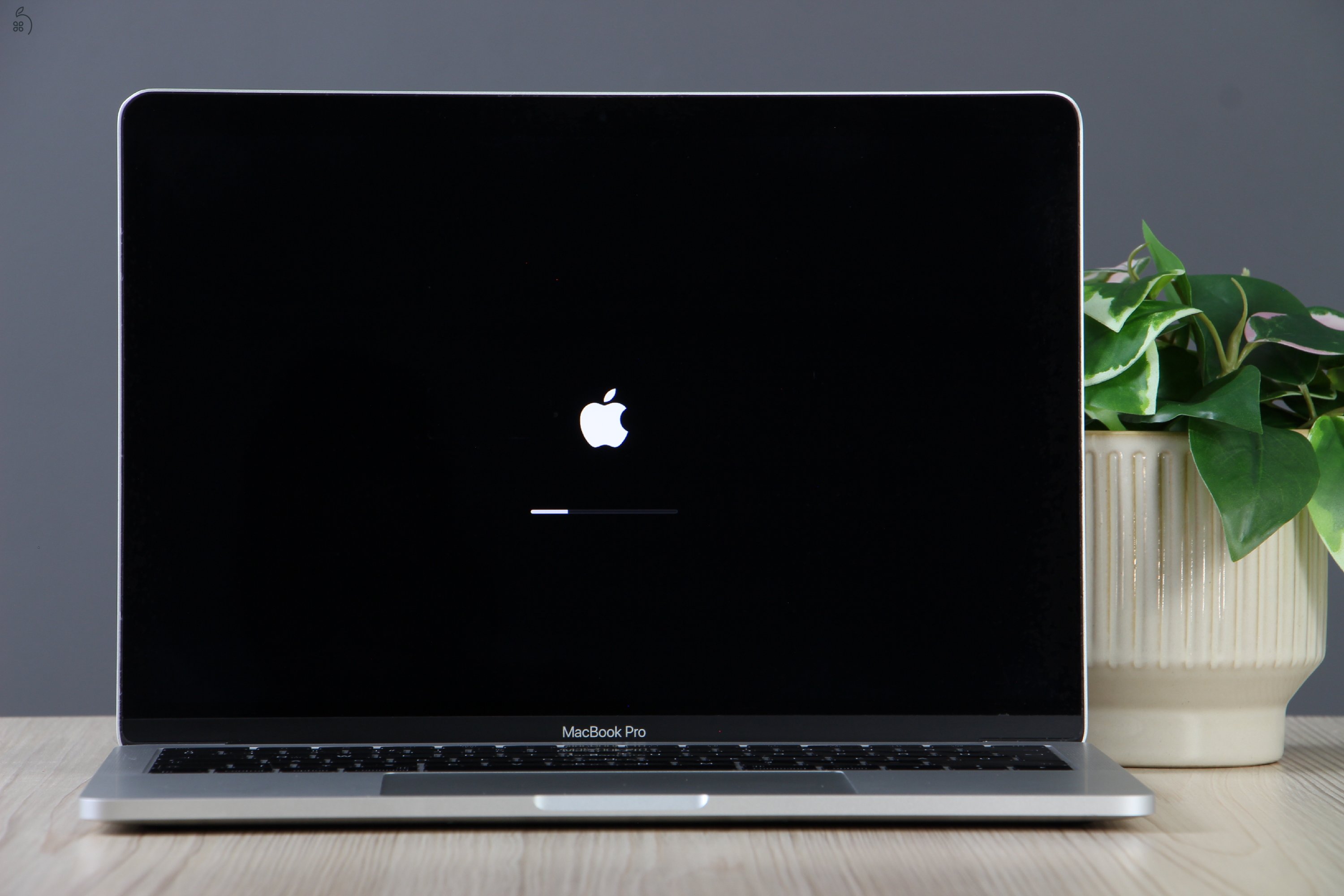 Apple Macbook Pro 13