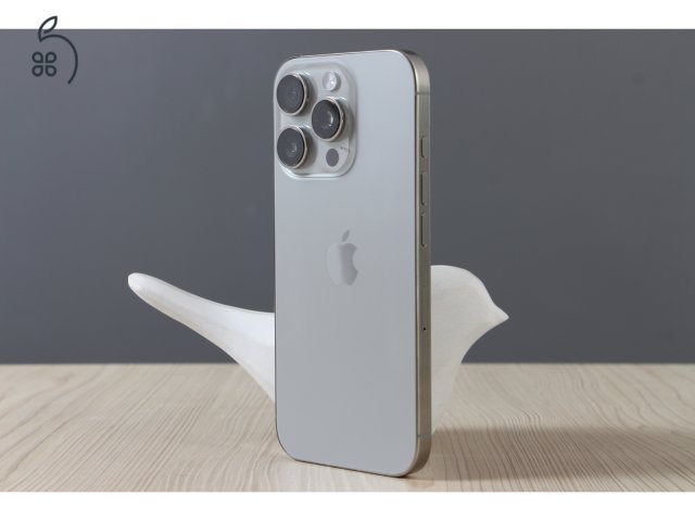 Apple iPhone 16 Pro 128GB Natural Titanium C+ US-7107