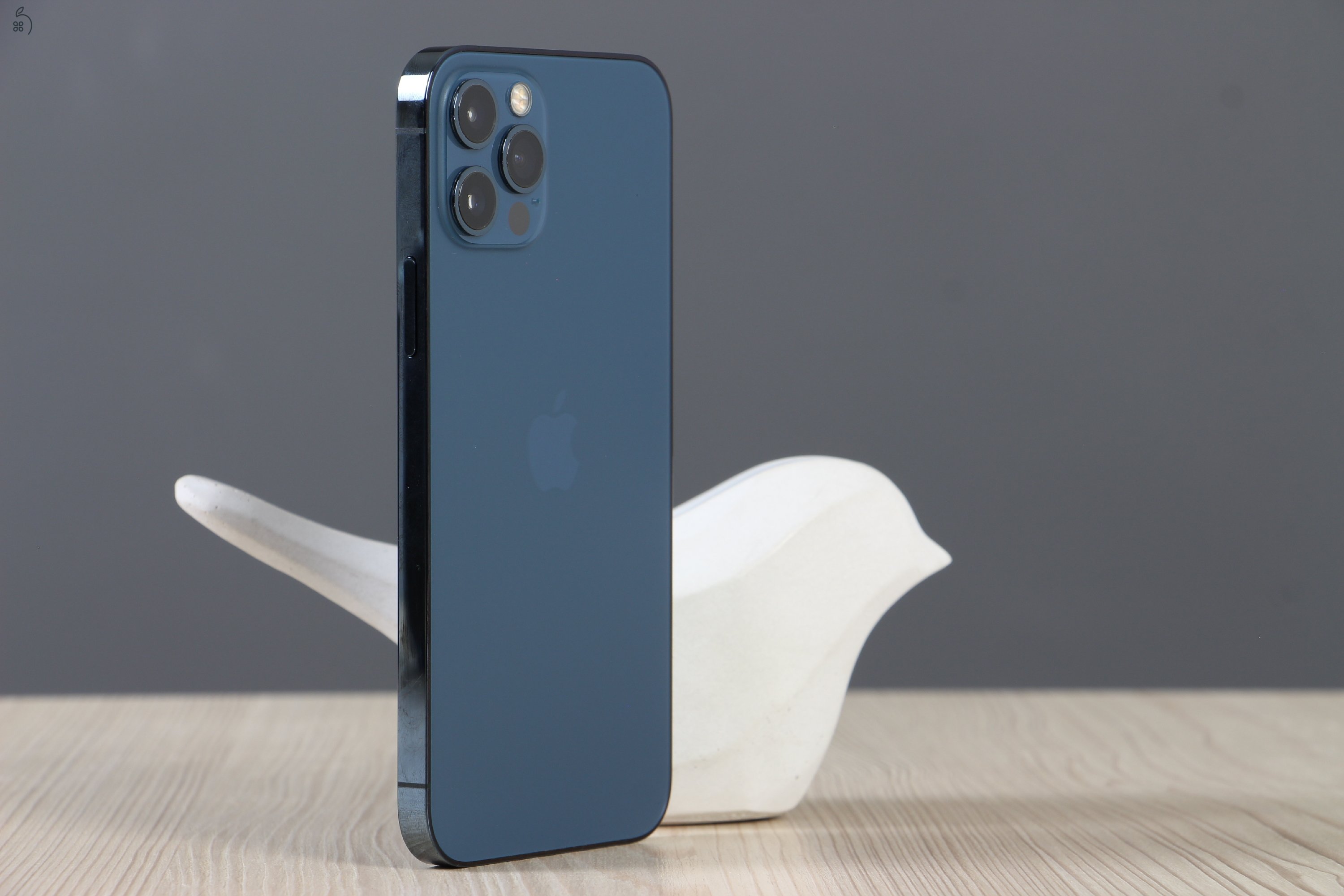 Apple iPhone 12 Pro 128GB Pacific Blue C+ US-7085