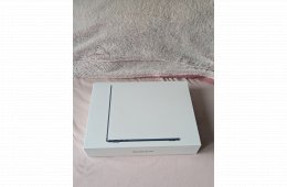 MacBook Air M2 mint az új, minden tartozékával