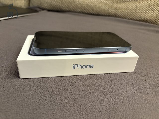 Eladó megkimélt Iphone 14 telefon