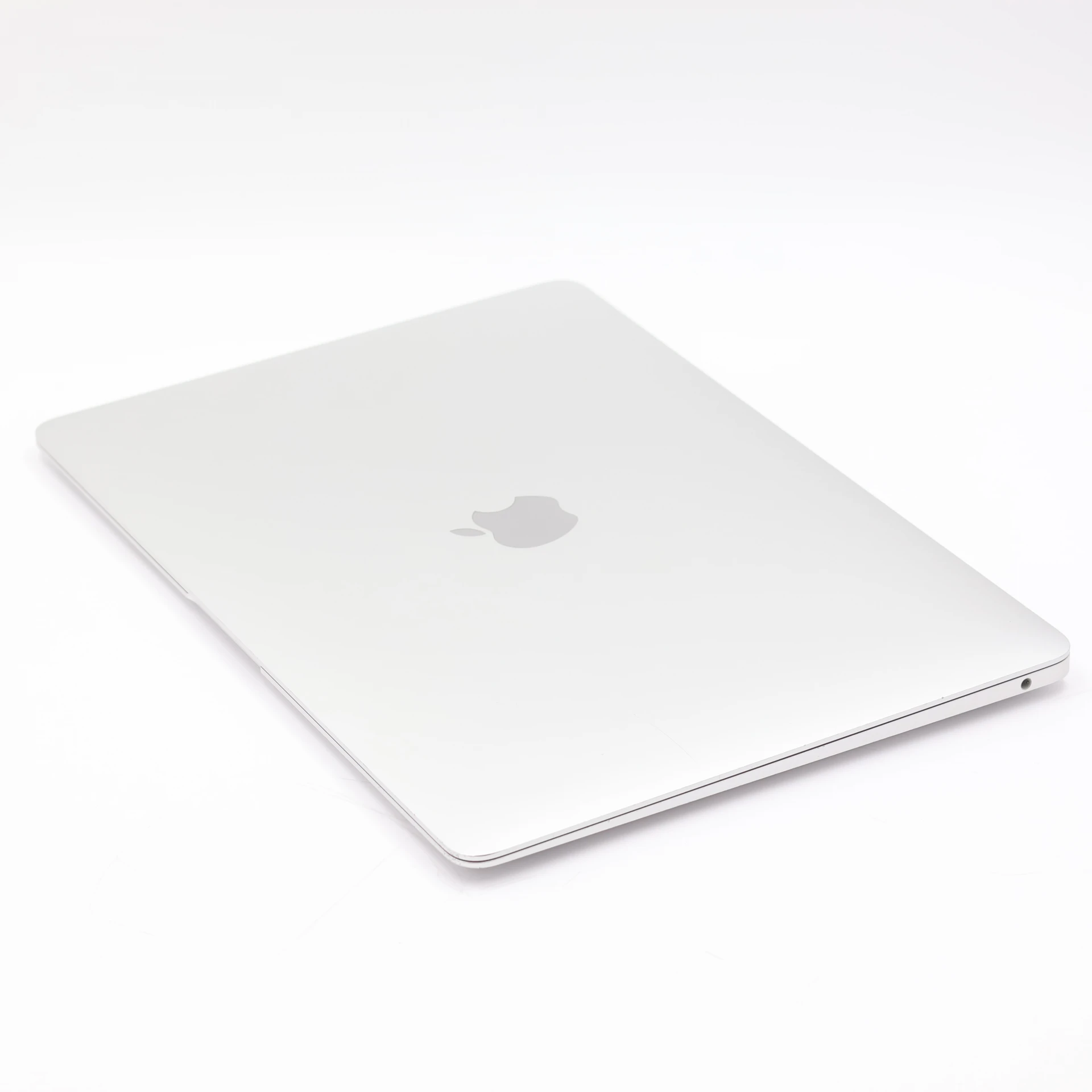 1 év garanciával! Felújított Apple Macbook AIR i5 2020 256 GB Silver