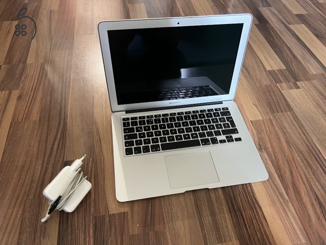 Macbook Air 13” 2015 early 128/4 GB i5