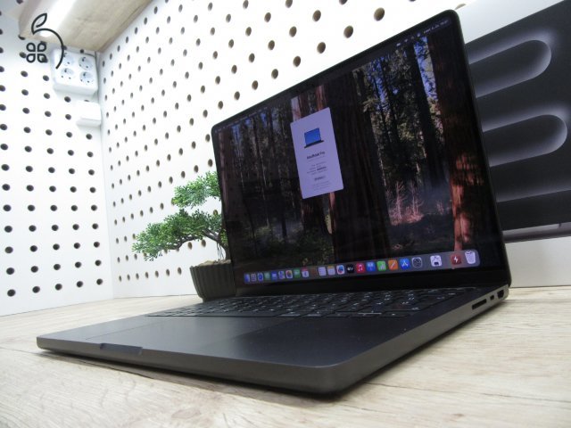 Apple MacBook Pro 14” M4 Pro – Pörgős Pro teljesítmény, XDR látvány – 24 GB RAM / 512 GB SSD – Használt, karcmentes – Gyári garancia 2025.12.21-ig