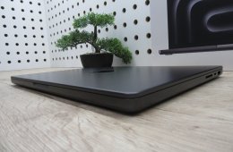 Apple MacBook Pro 14” M4 Pro – Pörgős Pro teljesítmény, XDR látvány – 24 GB RAM / 512 GB SSD – Használt, karcmentes – Gyári garancia 2025.12.21-ig
