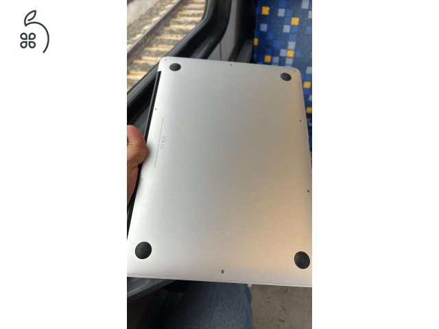 Apple MacBook Air 7.2 A1466 13