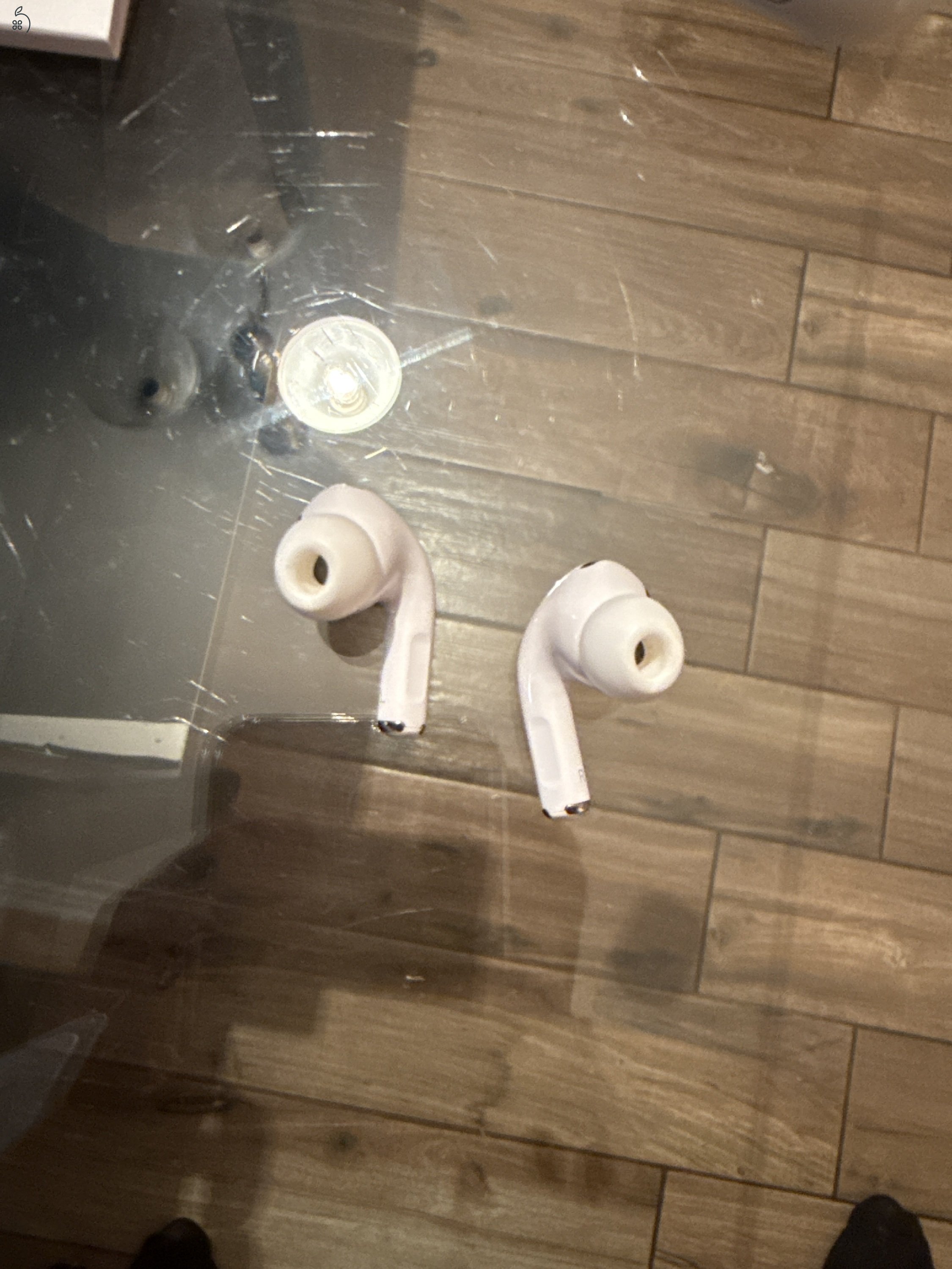 Apple airpods pro  2 generation