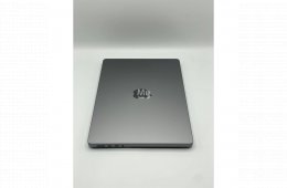 MacBook Pro 14 inch M1  16gb ram 512gb SSD 27% Áfás 34 Ciklus