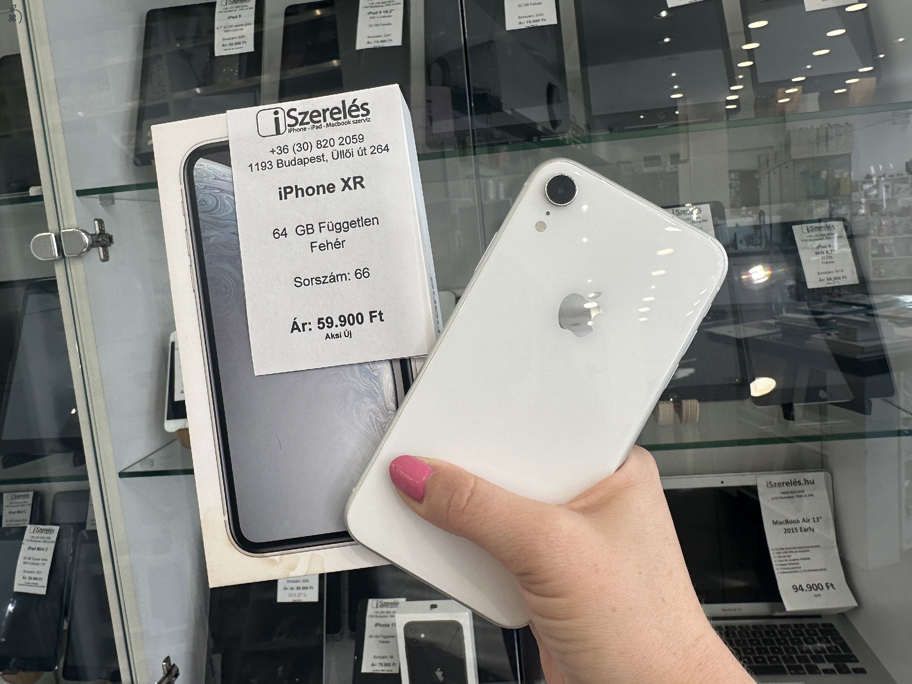 iPhone XR 64GB független fehér új akkuval garanciával (66) iszerelés.hu