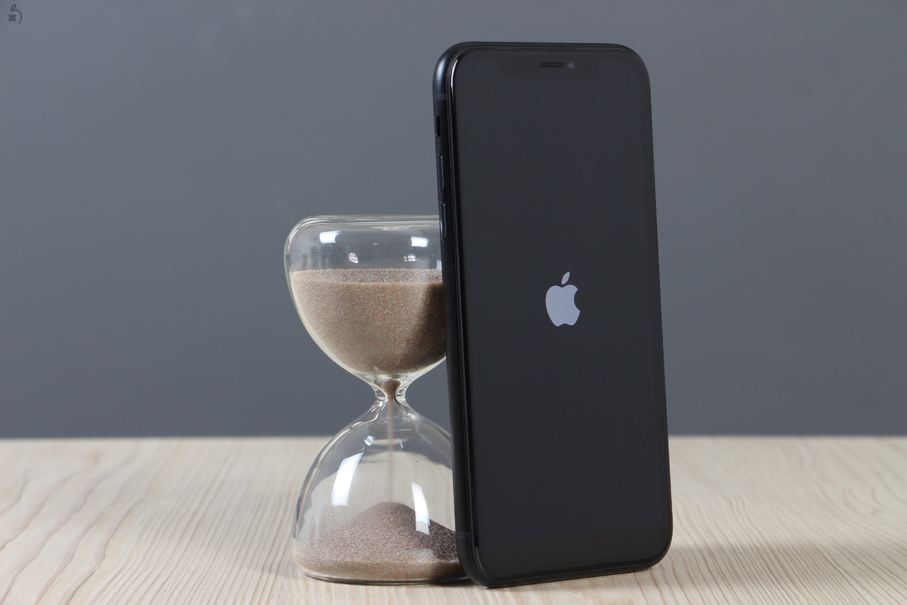 Apple iPhone Xr 64GB Black B US-7077