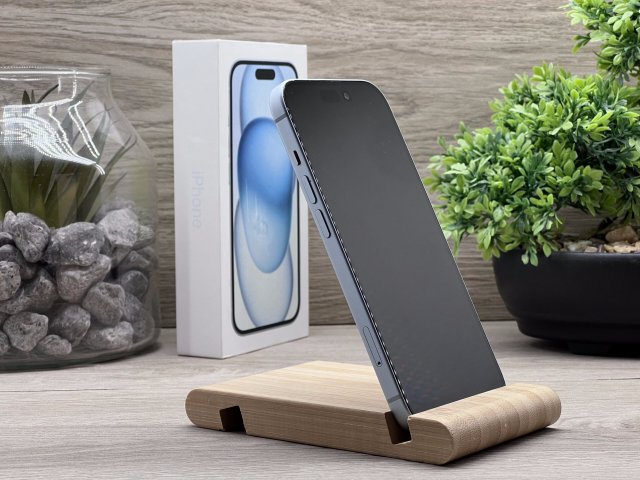 Hibátlan iPhone 15 Blue 128GB 2 ÉV Garanciával Számlával 93% Aksi