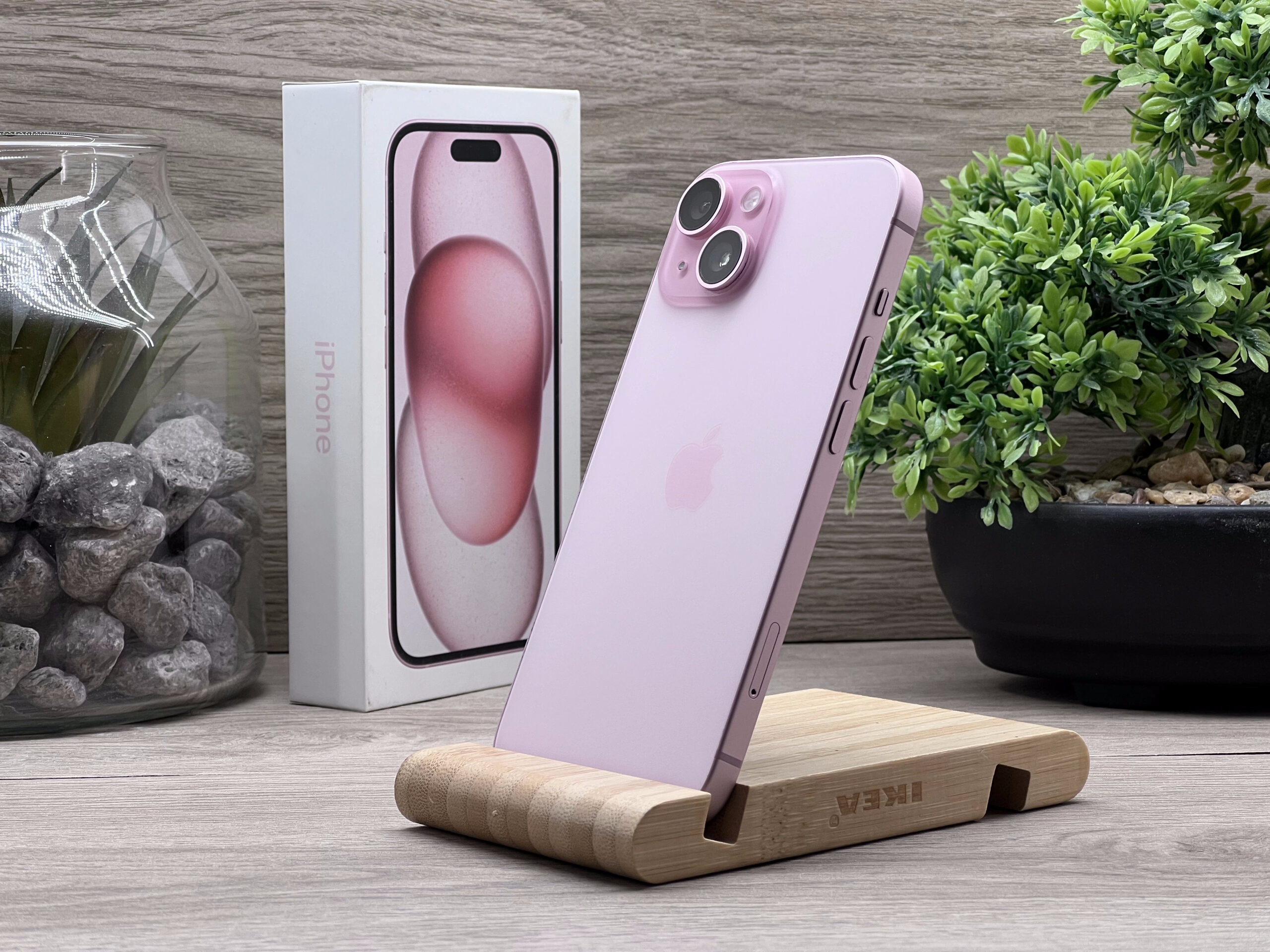 Hibátlan iPhone 15 Pink 128GB 2 ÉV Garanciával Számlával 93% Aksi