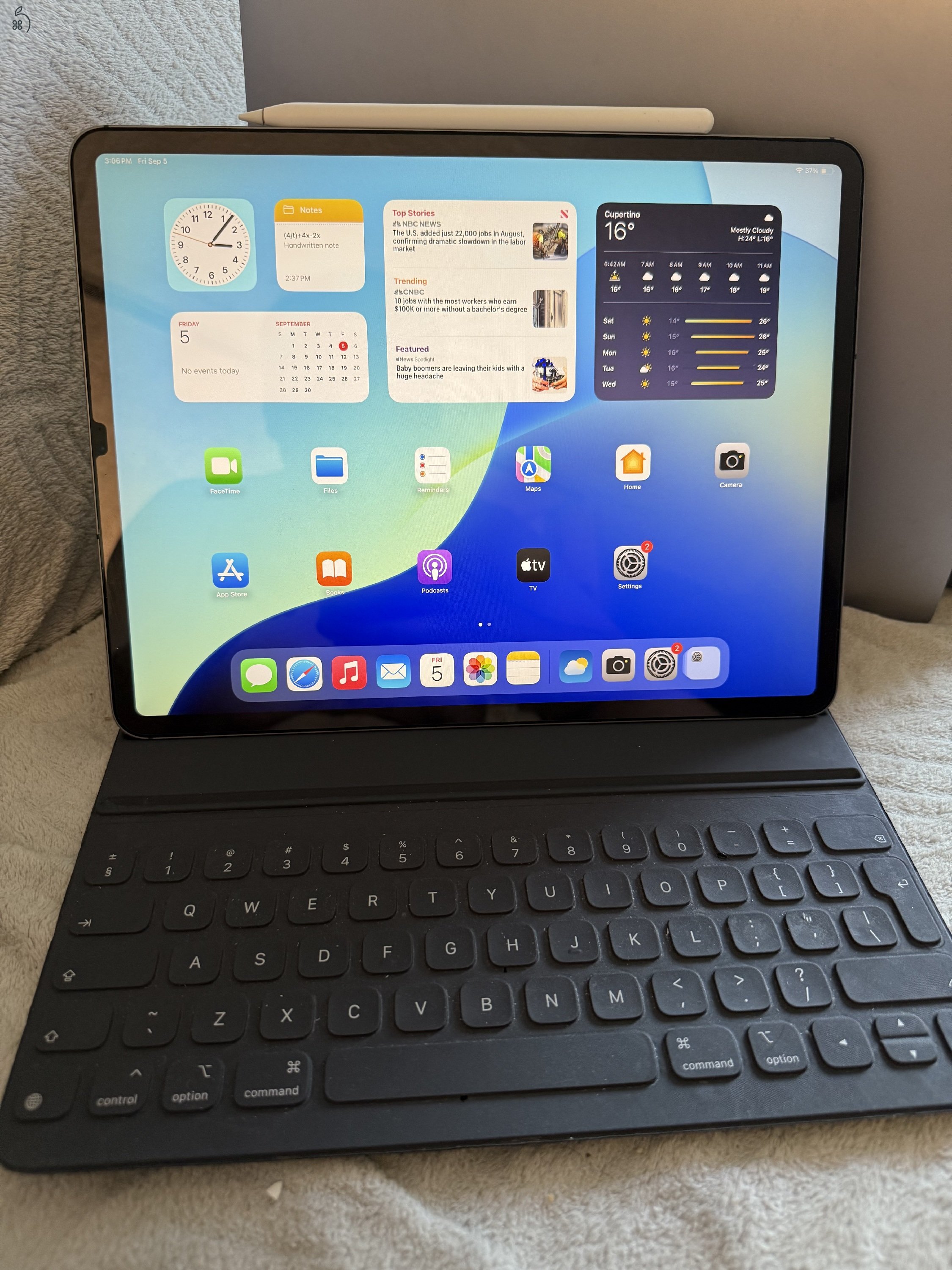 iPad Pro 12.9 3.gen SIM 512GB + Apple Pencil 2 + Apple Smart Keyboard
