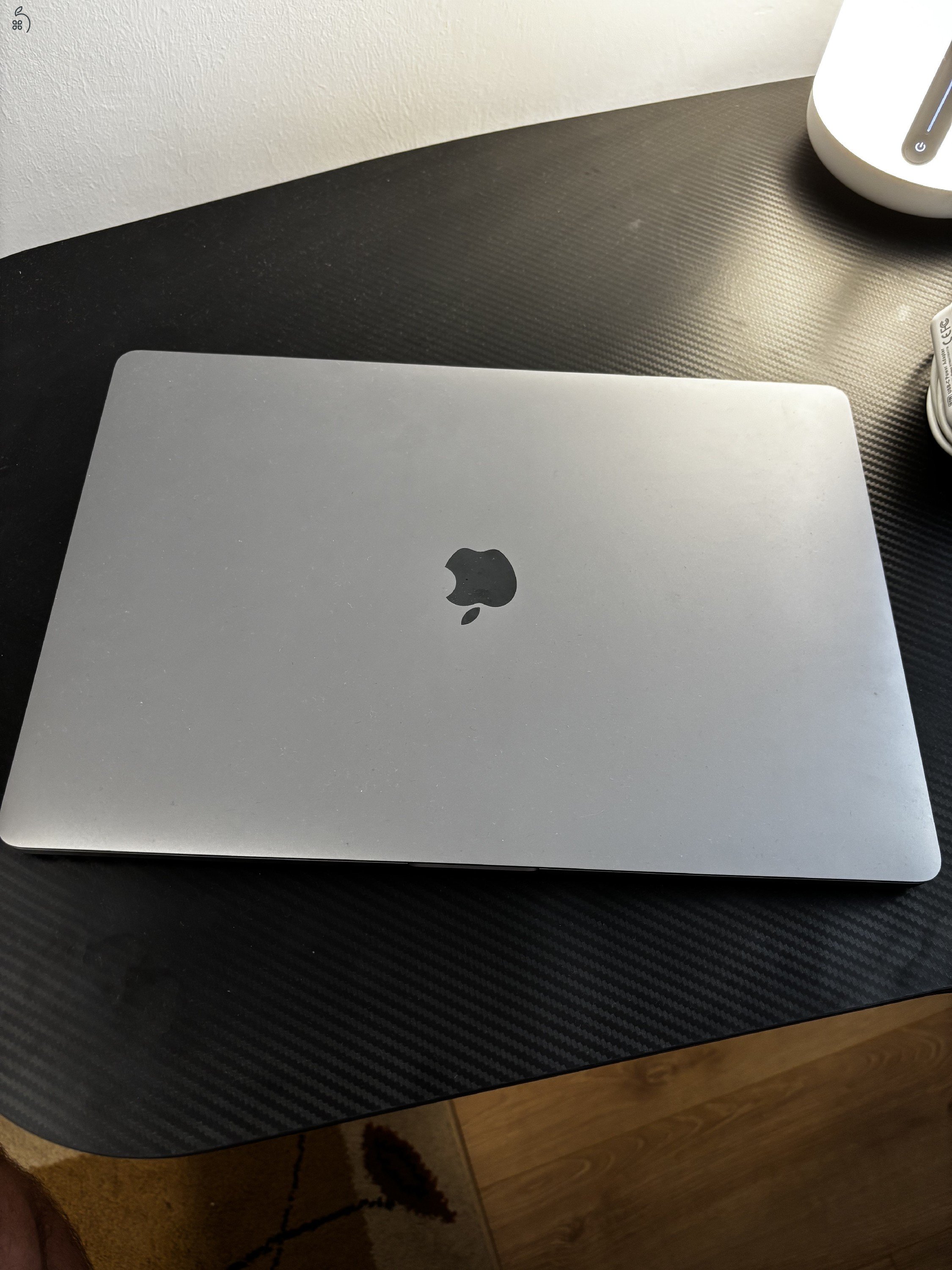 Apple MacBook Pro 16