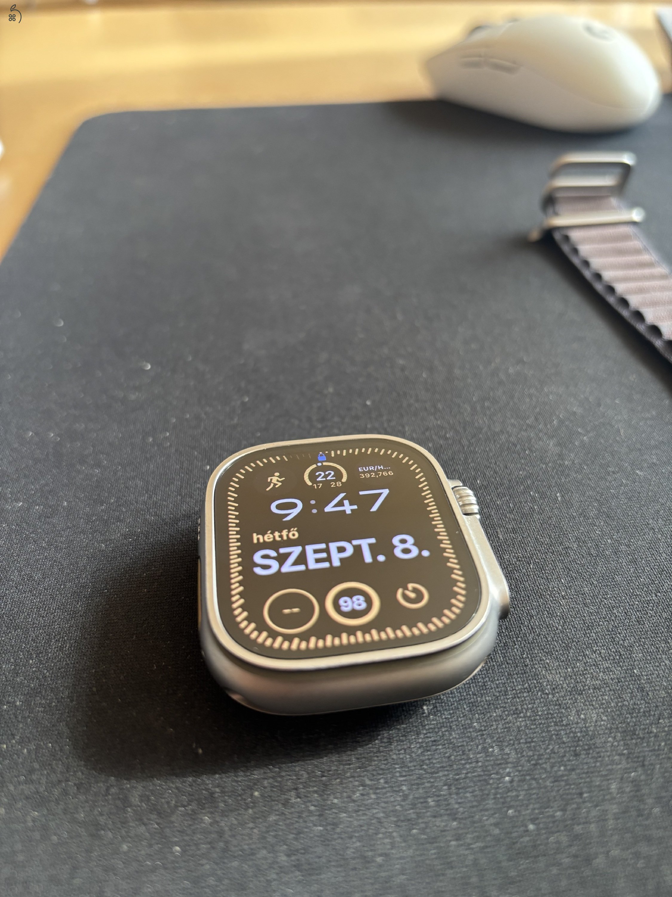 Apple Watch Ultra 2 - használt - jó állapotban