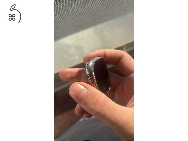 Apple Watch Ultra 2 - jó állapotban - 1 éves
