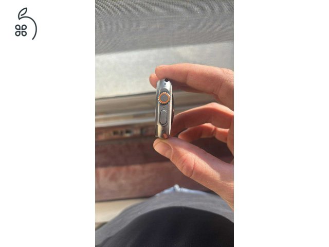 Apple Watch Ultra 2 - jó állapotban - 1 éves