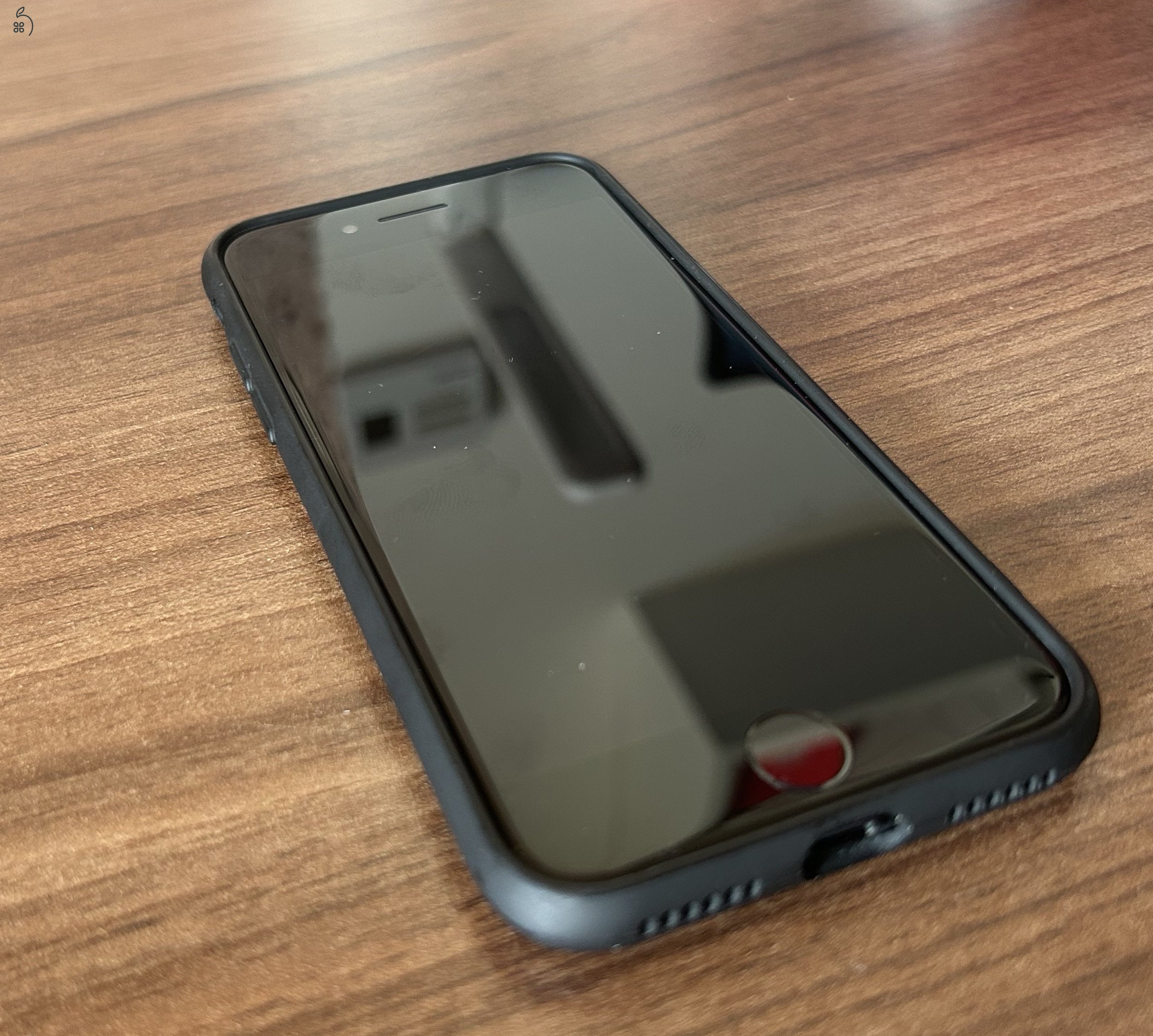 iPhone SE 2020 64GB fekete