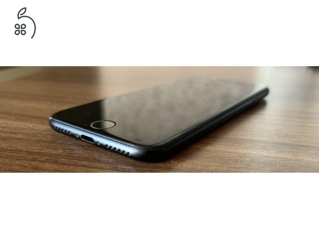 iPhone SE 2020 64GB fekete