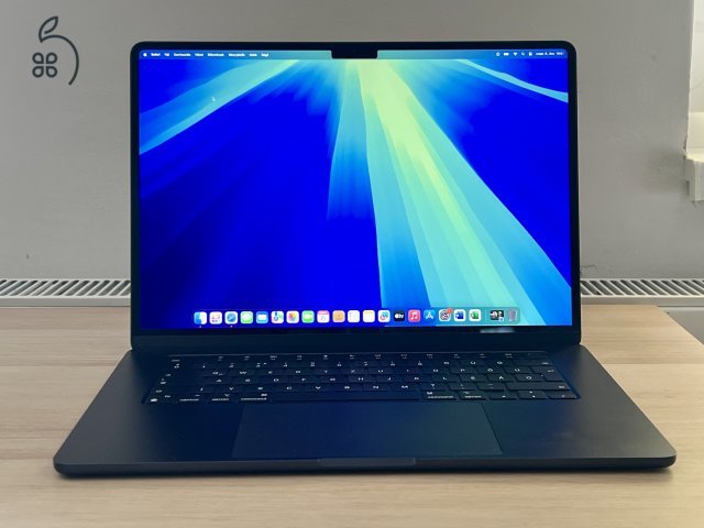 Apple MacBook Air 2023 M2 15