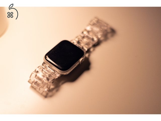 Apple Watch S4 - 40mm, kihasználatlanság miatt eladó