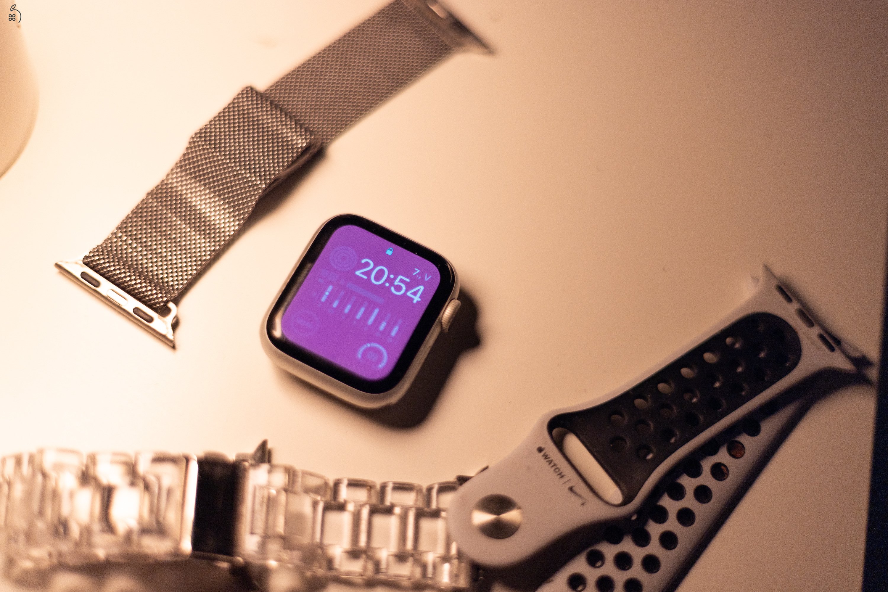 Apple Watch S4 - 40mm, kihasználatlanság miatt eladó