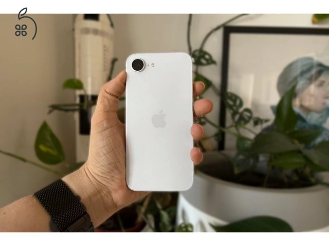 ELADÓ iPhone 16e White / 128GB / Kártyafüggetlen / 100% Battery Health