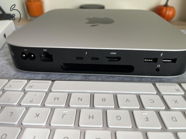 Apple Mac Mini M1 8GB RAM/ 256GB SSD