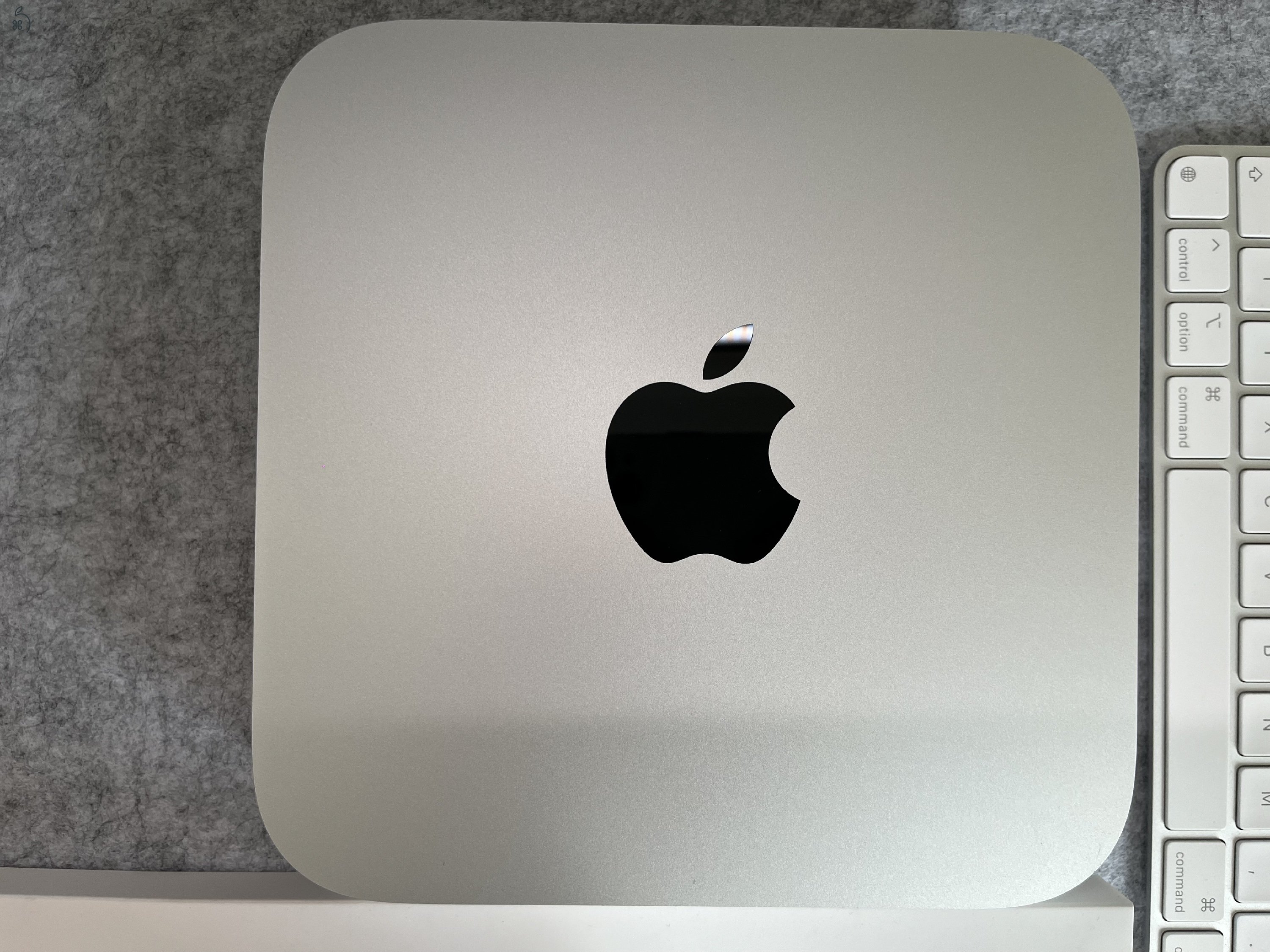 Apple Mac Mini M1 8GB RAM/ 256GB SSD