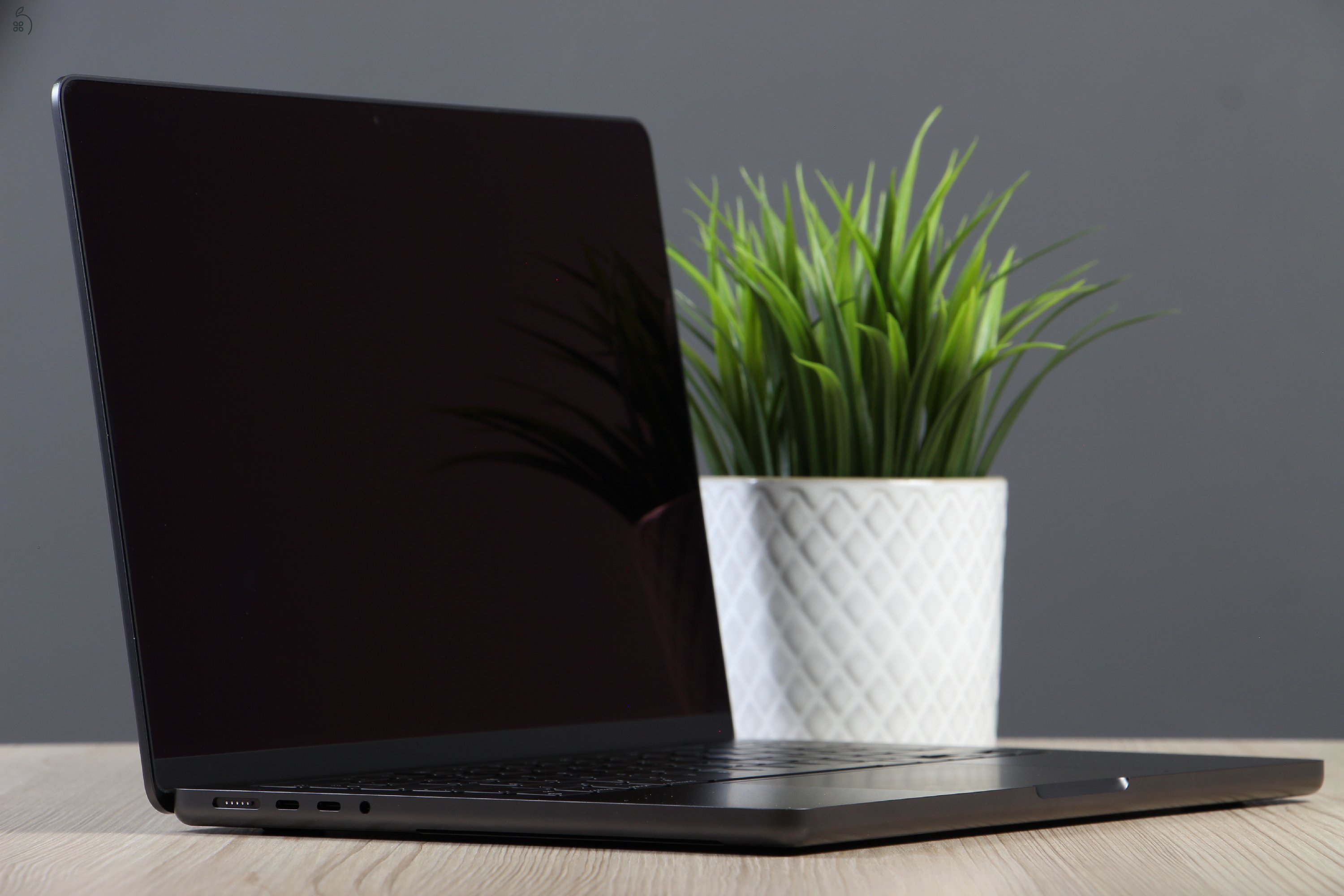 Apple Macbook Pro 14