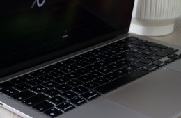 Apple Macbook Air 13