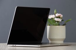 Apple Macbook Air 13
