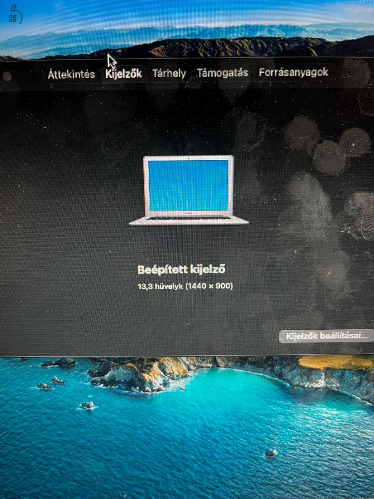 MacBook Air eladó (19-inch, 2017)