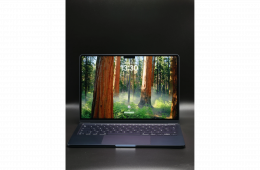 Apple MacBook Air 13″ 2022 M2 256 GB Midnight 96% akku - 12 HÓ GARANCIA