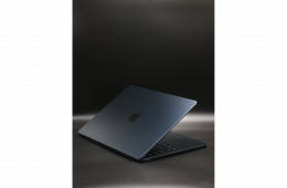Apple MacBook Air M3 2024 13